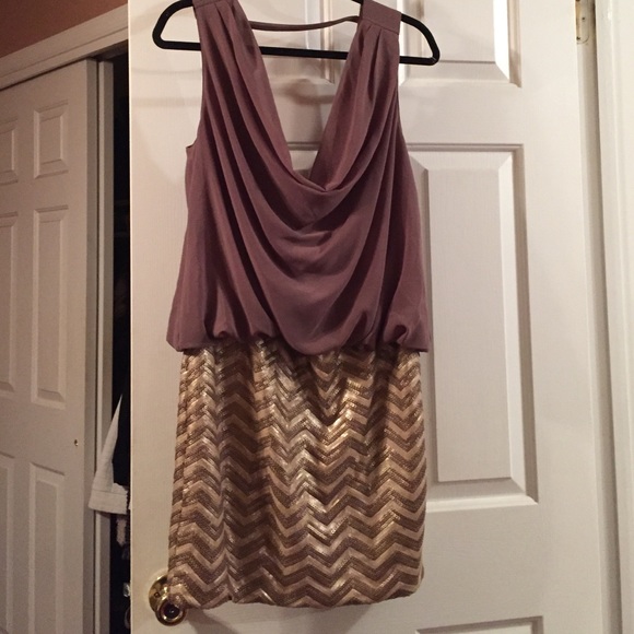Dresses & Skirts - Open back mini dress
