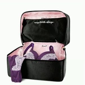 VS travel bra/panty case