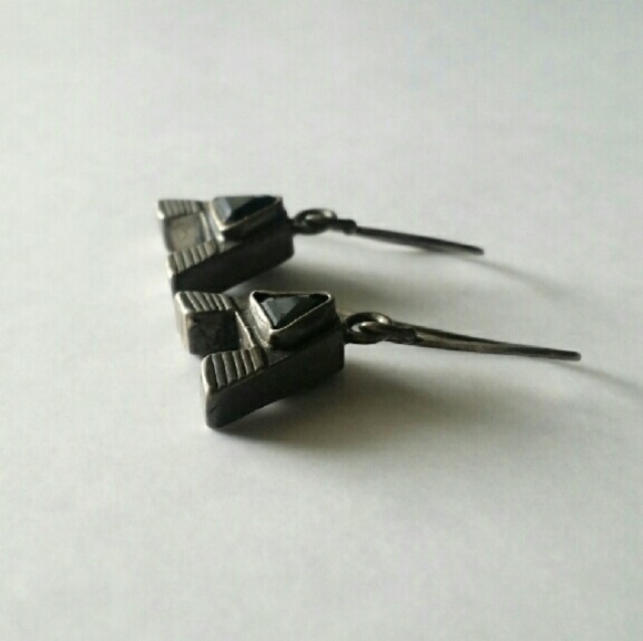 Vintage Scottish Victorian Onyx A Earrings - Picture 4 of 10