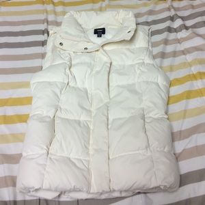 Gap Puffer Vest