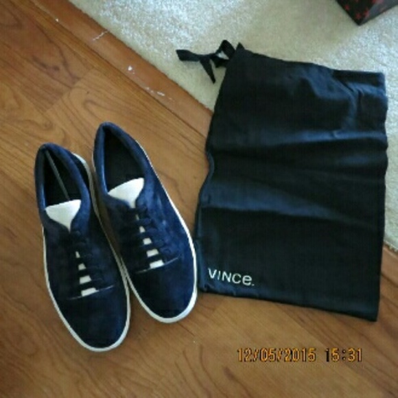 Vince Shoes - Vince suede female slip on. Fit size 7.