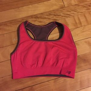 Sports bra