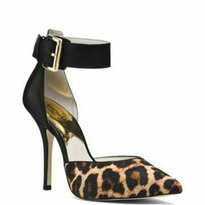 NEW Michael Kors Ankle Strap Leopard Pump size 7.5