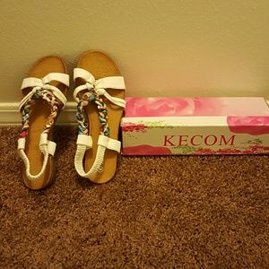 Sandles