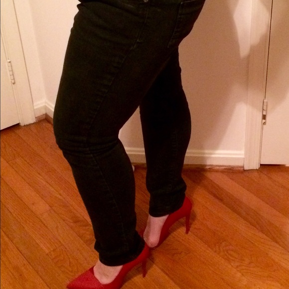 Skinny jeans faded black