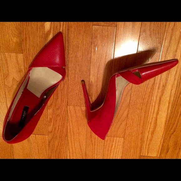 Zara basic red stiletto