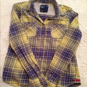 American Eagle Flannel Button Up