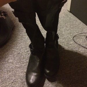 Black boots