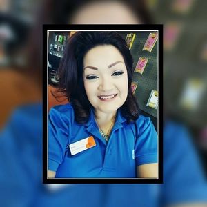 Meet your Posher, Julia