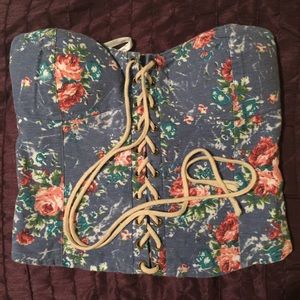 ADORABLE floral crop top