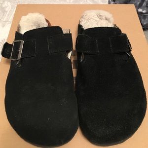 BearPaw size six black slip ons
