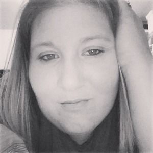 Meet your Posher, Traci