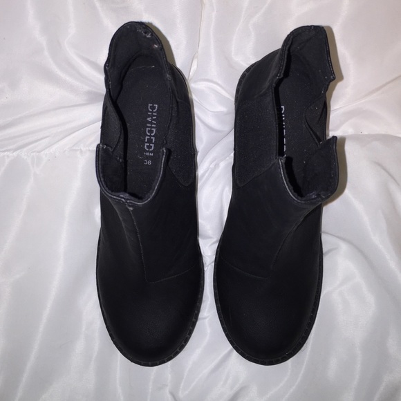 SOLD - Picture 2 of 3