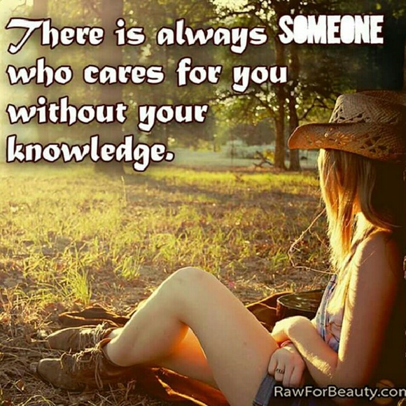 Meet your Posher, Britt - Picture 4 of 4