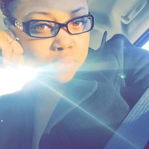 Meet your Posher, Kassandra