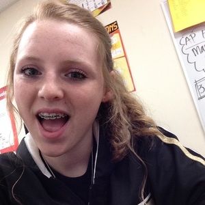 Meet your Posher, Julianna