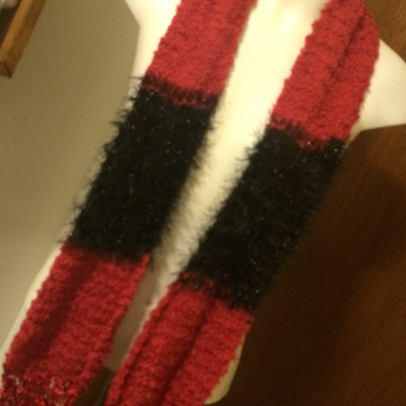 NWOT Red and Black Scarf. Approx 71". MUST BUNDLE - Picture 2 of 3