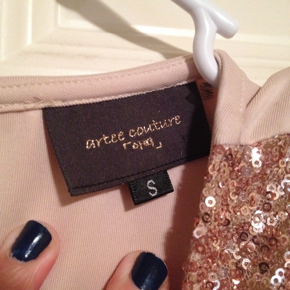 🌟Francesca's Artee Couture STUNNING sequin top - Picture 4 of 4