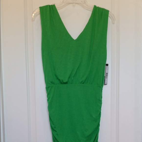 Kelly green Alice + Olivia jersey dress.