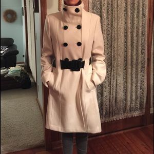 Guess Jacket- 🎉HP🎉 for winter essentials 12/14!