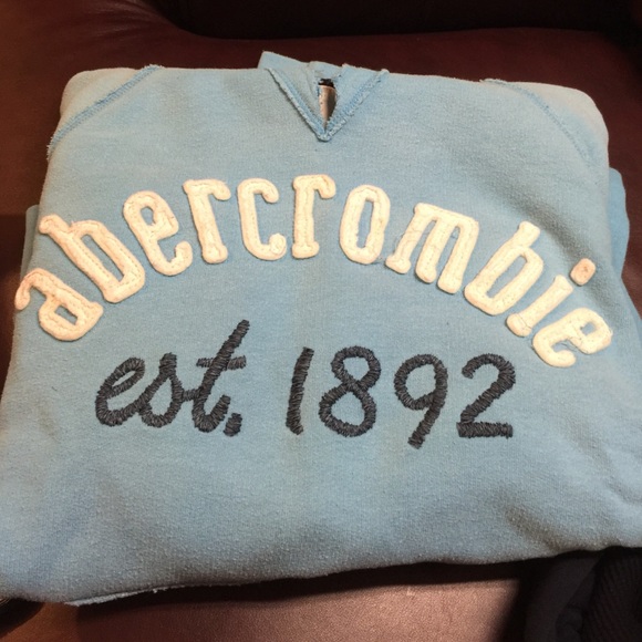 Hollister&Abercrombie hoodies and zip-ups