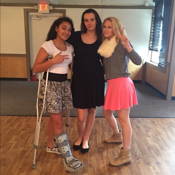 Meet your Posher, Sara - Picture 1 of 1