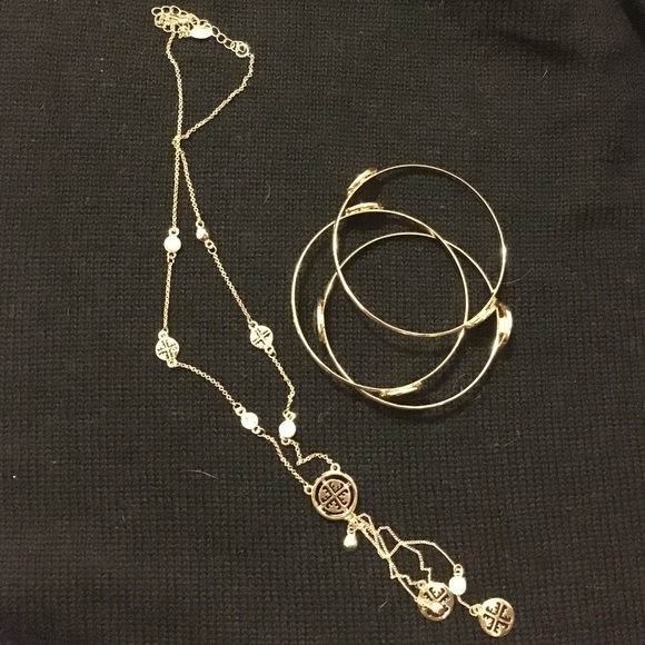 gold necklace and bangle set