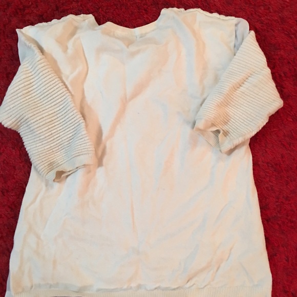 White Scallop Sweater - Picture 2 of 3