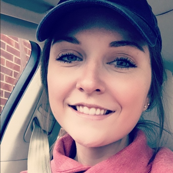 Meet your Posher, Faith