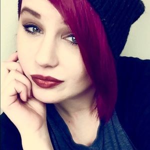 Meet your Posher, Christina