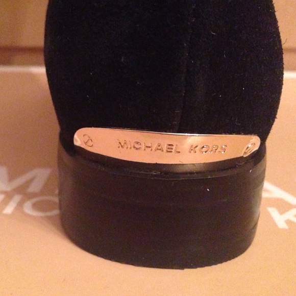 NEW MICHAEL KORS SUEDE KNEE HIGH BOOTS - Picture 4 of 4