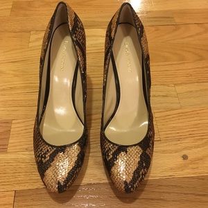 Enzo Angiolini Platform Pump