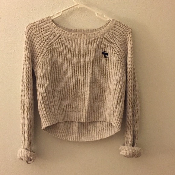 Cropped Knitted Sweater