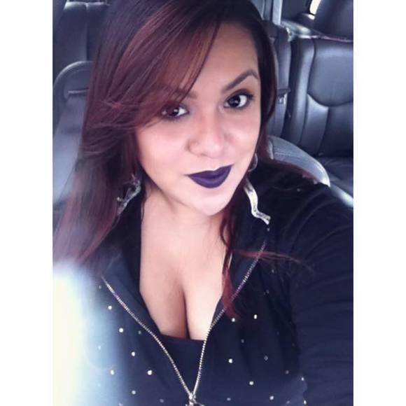 Meet your Posher, Jocelyn - Picture 1 of 1