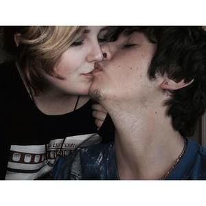 Meet your Posher, Sierra