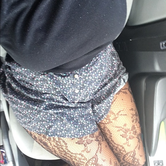 Meet your Posher, Erika - Picture 2 of 8