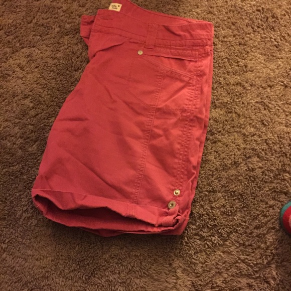 Shorts - Picture 2 of 3
