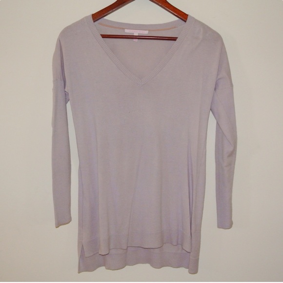 Victoria's Secret Pale Lavender Vneck Sweater - XS