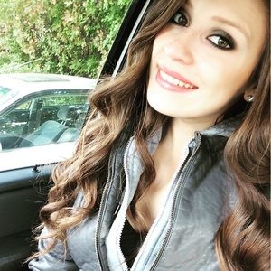 Meet your Posher, Nataly