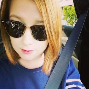 Meet your Posher, Siobhan