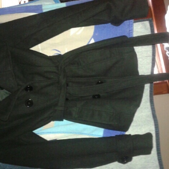 Coat size Med - Picture 2 of 2