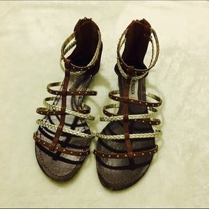 Strappy Steve Madden sandals