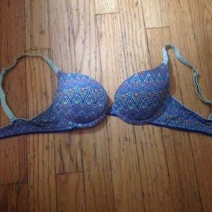 PINK Victoria's Secret bra