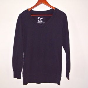 Victoria's Secret Black Tunic V-neck Sweater - M