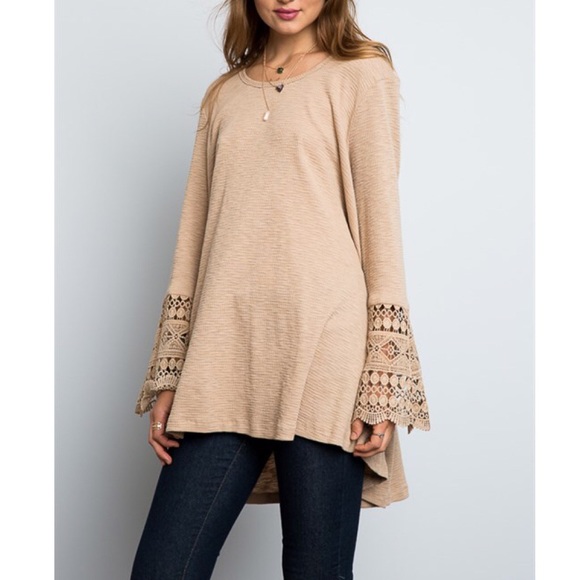 1 DAY SALE Bell Lace Sleeve Tunic Top - Picture 2 of 4