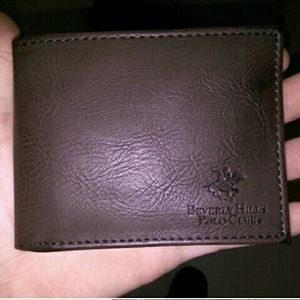 Mens brown leather wallet. Never used.