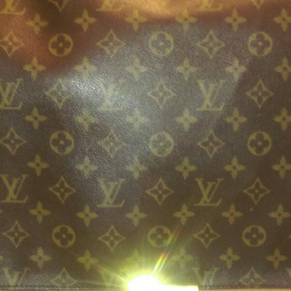 Authentic Mens Laptop Bag by Louis Vuitton - Picture 2 of 4