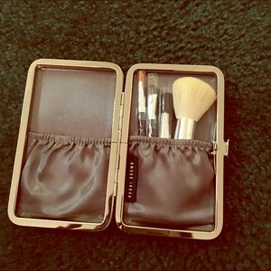 bobbi brown brush set/ brand new