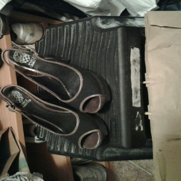 Vince Camuto heels sz 7