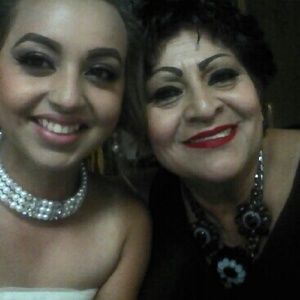 Meet your Posher, Ofelia